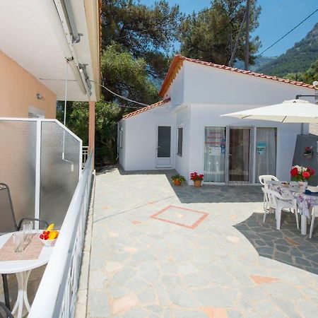 Pension Giannis Αdults Only Koinyra Exterior photo