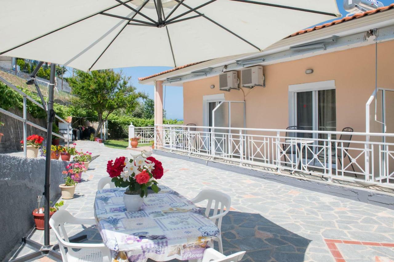 Pension Giannis Αdults Only Koinyra Exterior photo